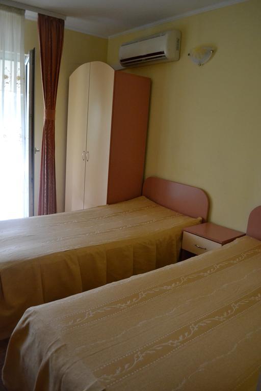 Pension Coral Μπάια Μάρε Εξωτερικό φωτογραφία
